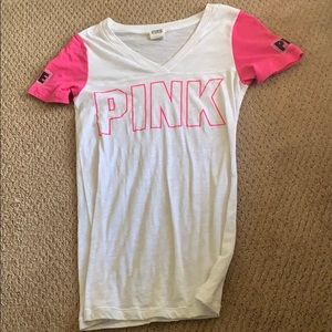 Women’s pink shirt